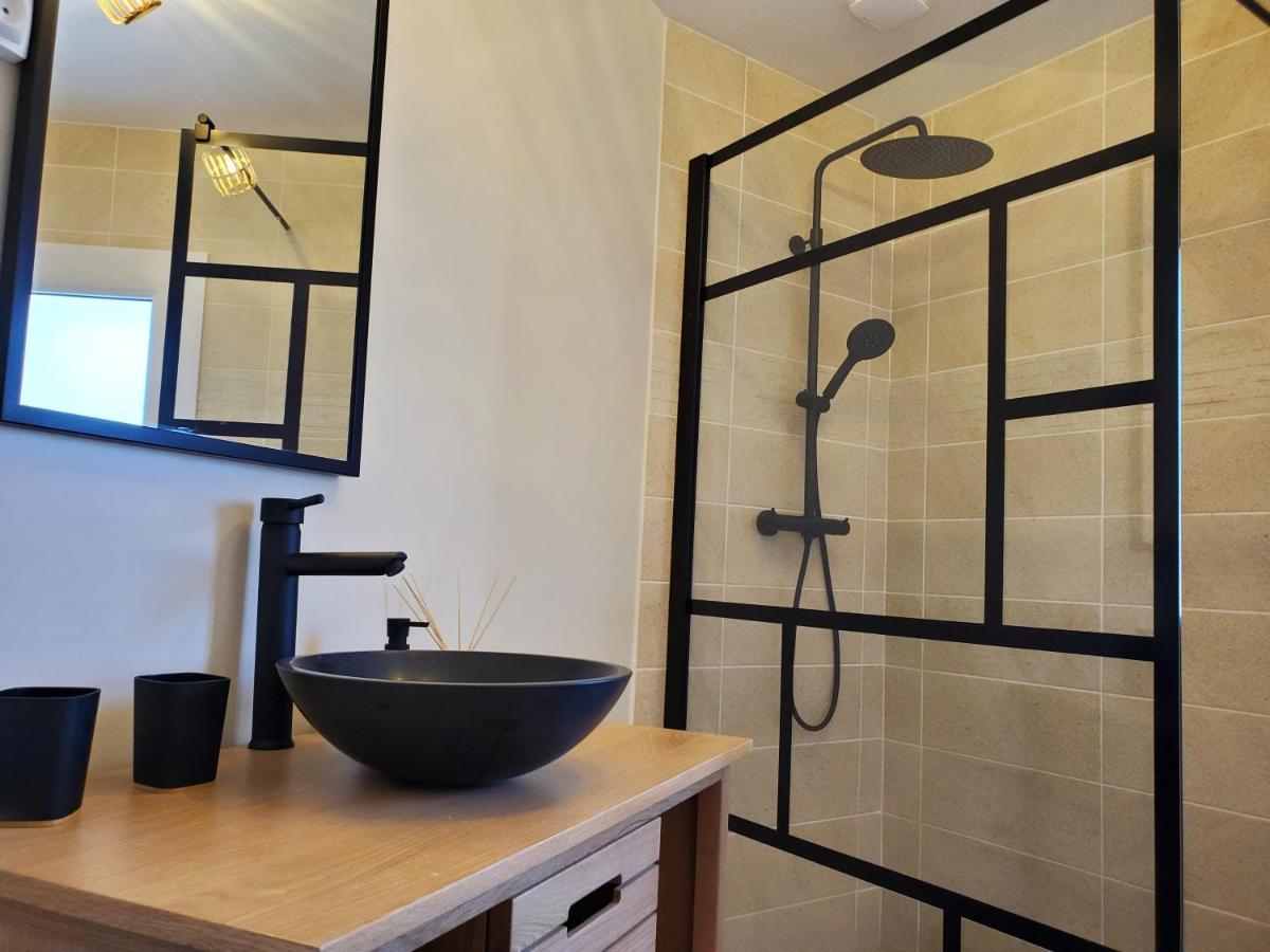 Jacuzzi Privatif Dans Maison De Village Au Calme Flaviac